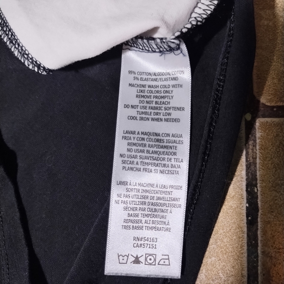 Vintage Tommy Hilfiger Sport Women's Embroidered Sleeveless Top Size Medium - Picture 4 of 7